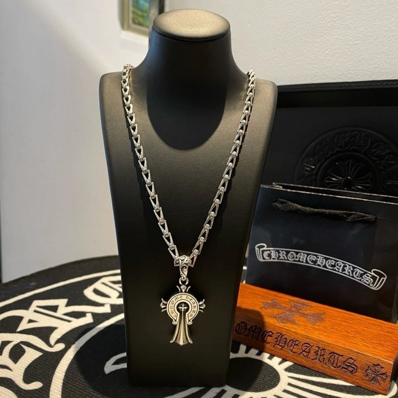 Breathable Chrome Hearts Necklaces 238706