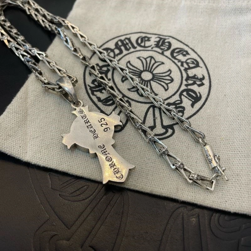 Breathable Chrome Hearts Necklaces 238706