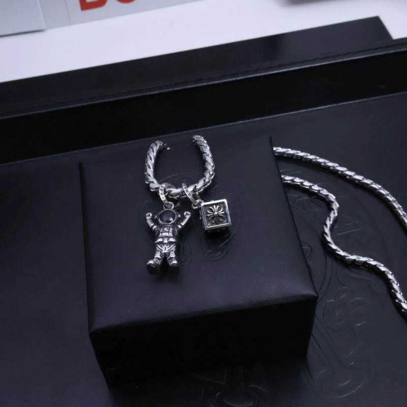 Chrome Hearts Necklaces Versatile 238671