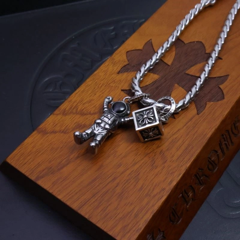 Chrome Hearts Necklaces Versatile 238671