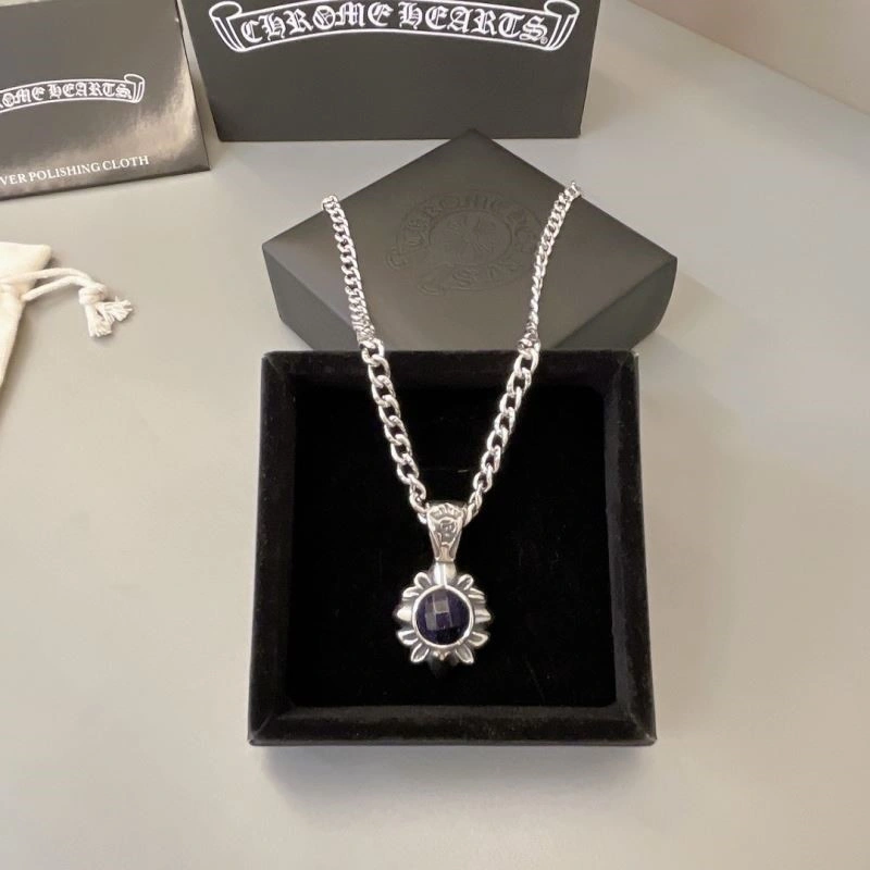 Vibrant Chrome Hearts Necklaces 238653