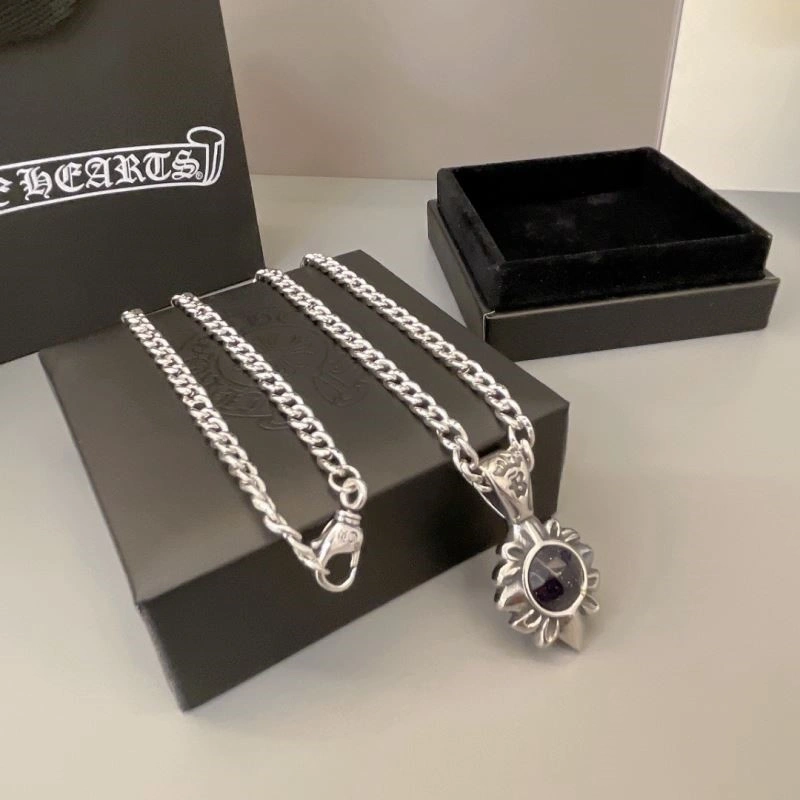 Vibrant Chrome Hearts Necklaces 238653