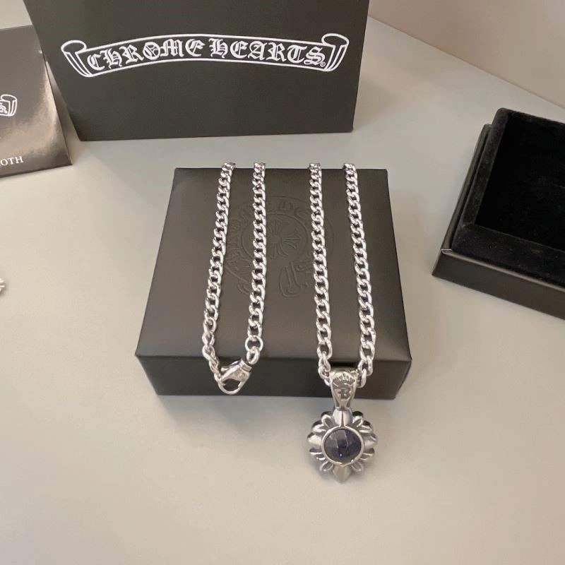 Vibrant Chrome Hearts Necklaces 238653