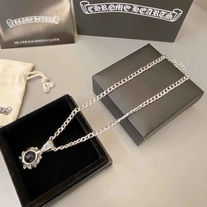 Vibrant Chrome Hearts Necklaces 238653