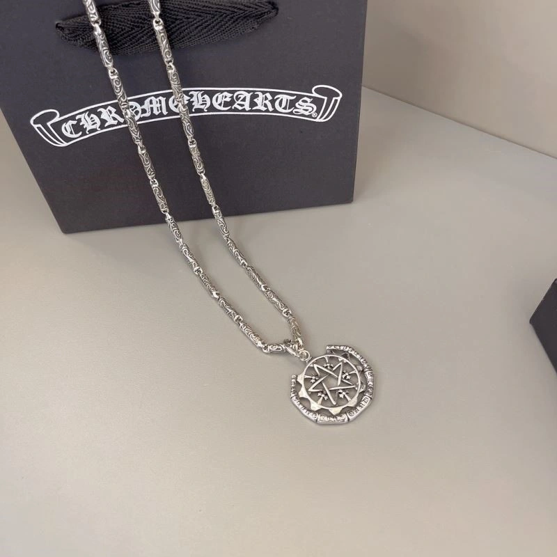Sleek Chrome Hearts Necklaces 238622