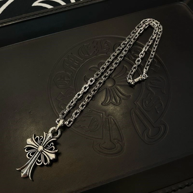 Chrome Hearts Necklaces Stylish 238684