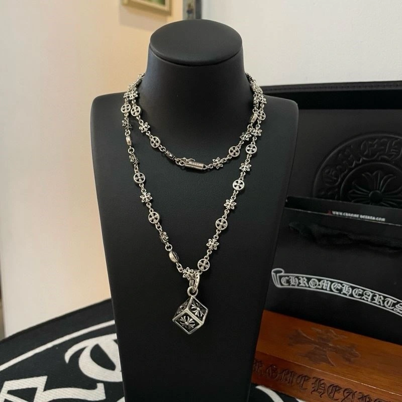 Flexible Chrome Hearts Necklaces 238635