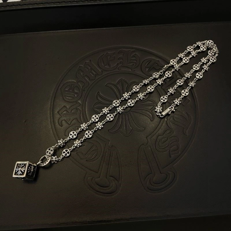 Flexible Chrome Hearts Necklaces 238635