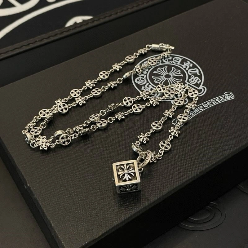 Flexible Chrome Hearts Necklaces 238635