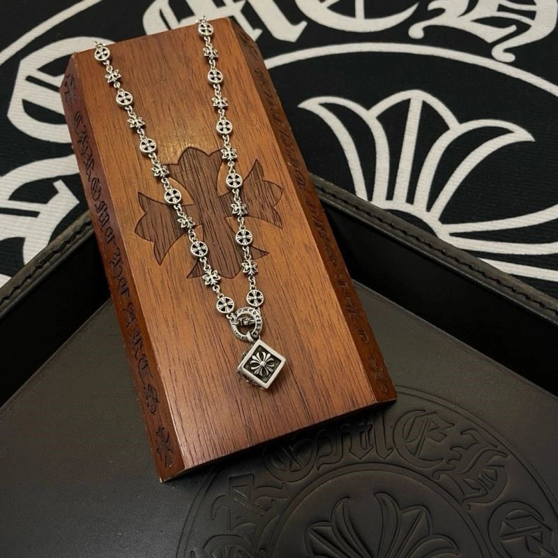 Flexible Chrome Hearts Necklaces 238635
