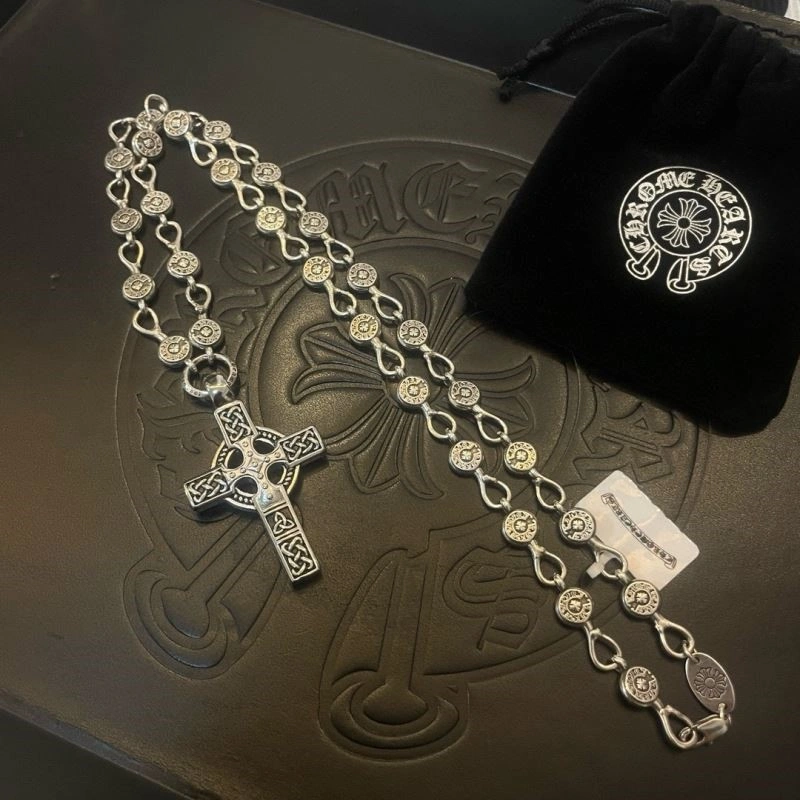 Cozy Chrome Hearts Necklaces 238619