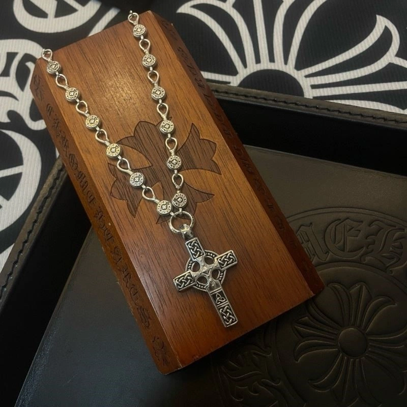 Cozy Chrome Hearts Necklaces 238619