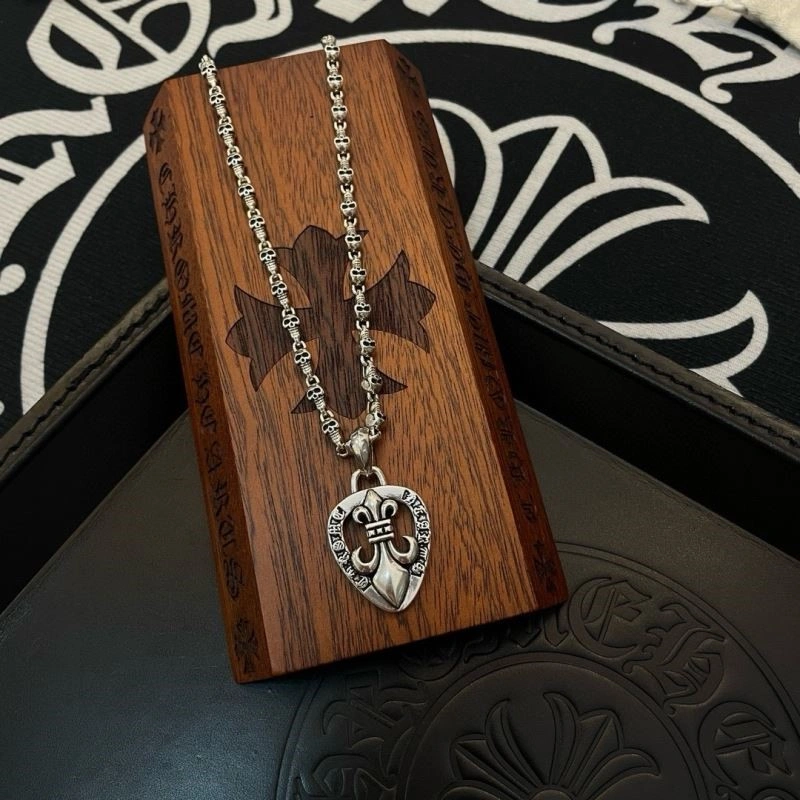 Breathable Chrome Hearts Necklaces 238608