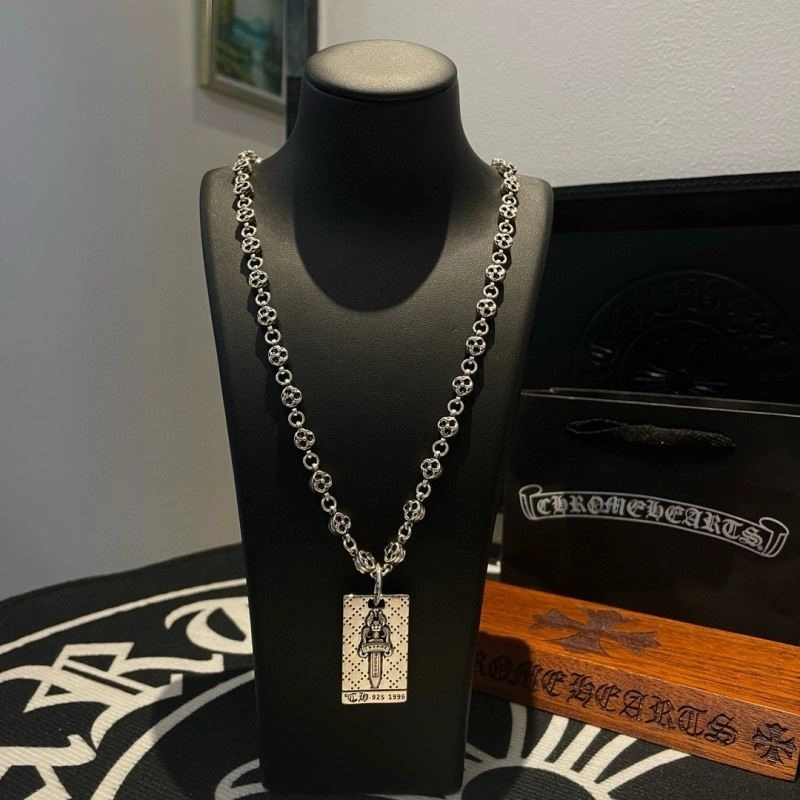 Effortless Chrome Hearts Necklaces 238607