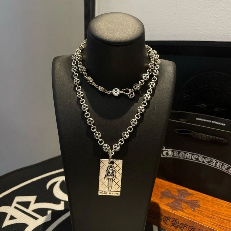 Effortless Chrome Hearts Necklaces 238607
