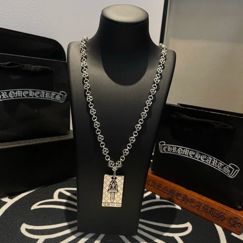 Effortless Chrome Hearts Necklaces 238607