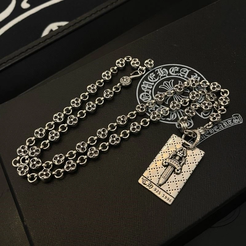 Effortless Chrome Hearts Necklaces 238607