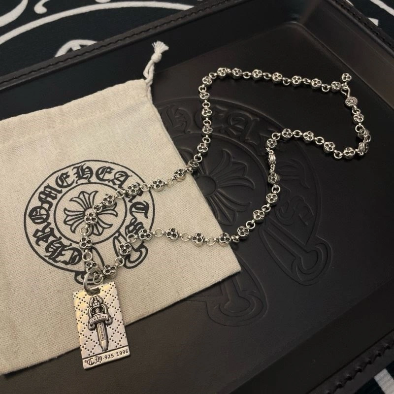 Effortless Chrome Hearts Necklaces 238607