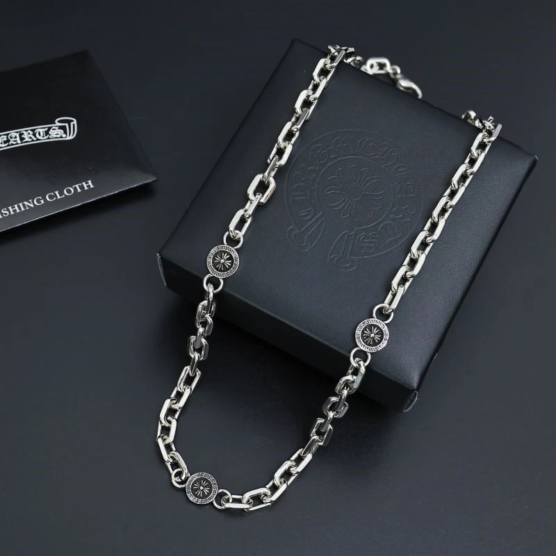 Compact Chrome Hearts Necklaces 238597