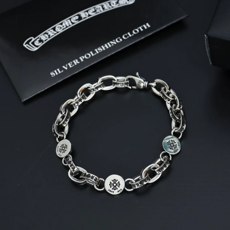 Compact Chrome Hearts Necklaces 238597