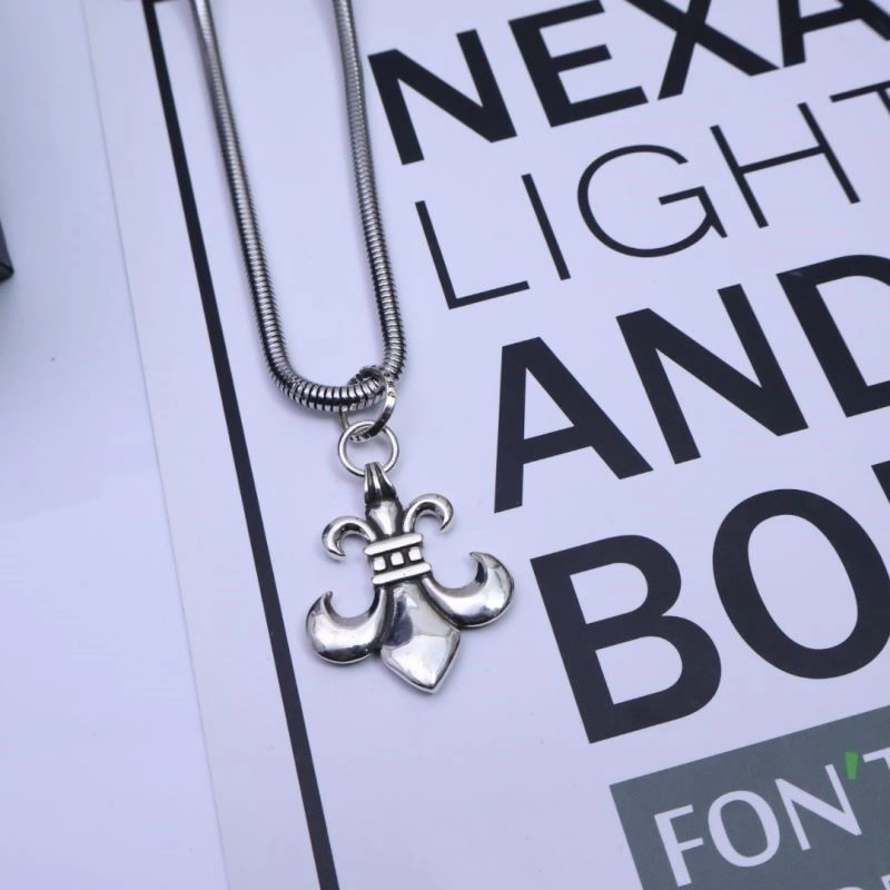 Unisex Chrome Hearts Necklaces 238580