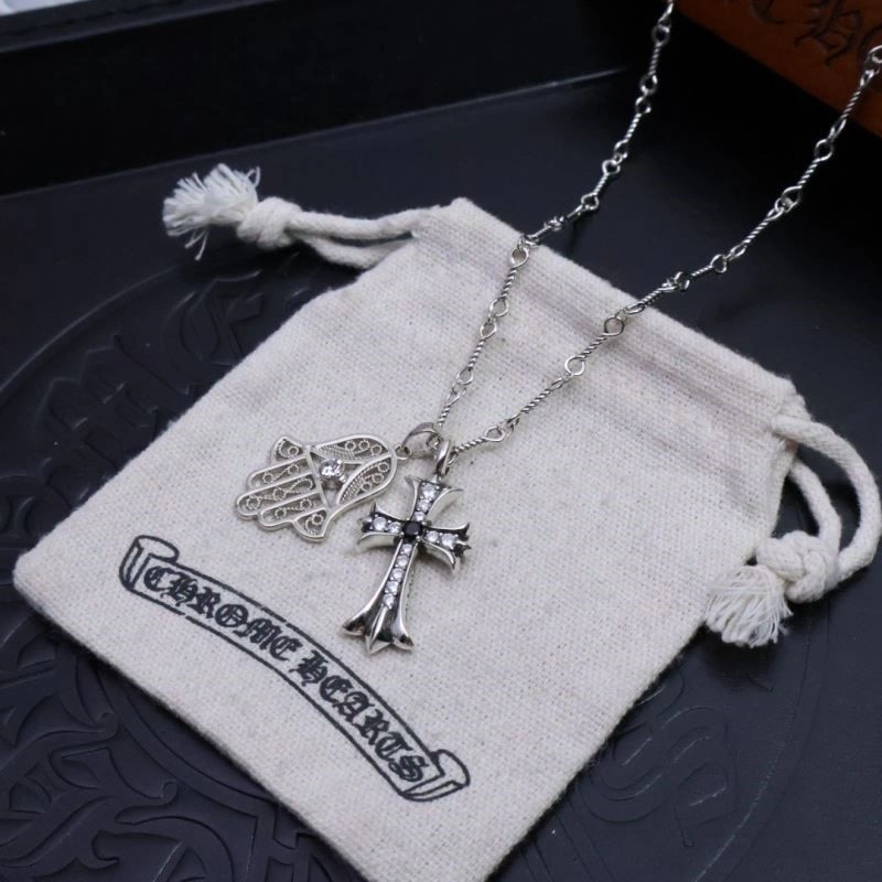 Sophisticated Chrome Hearts Necklaces 238535