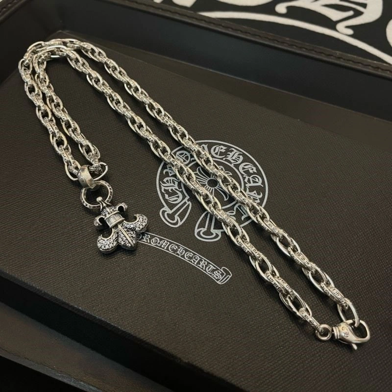 Sophisticated Chrome Hearts Necklaces 238549