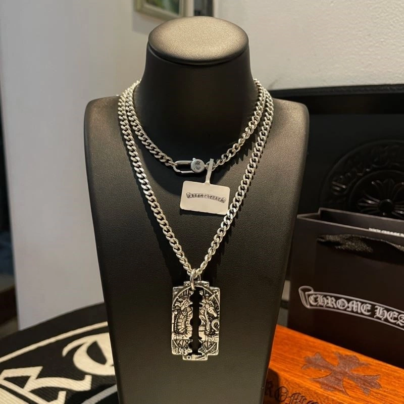 Cozy Chrome Hearts Necklaces 238547