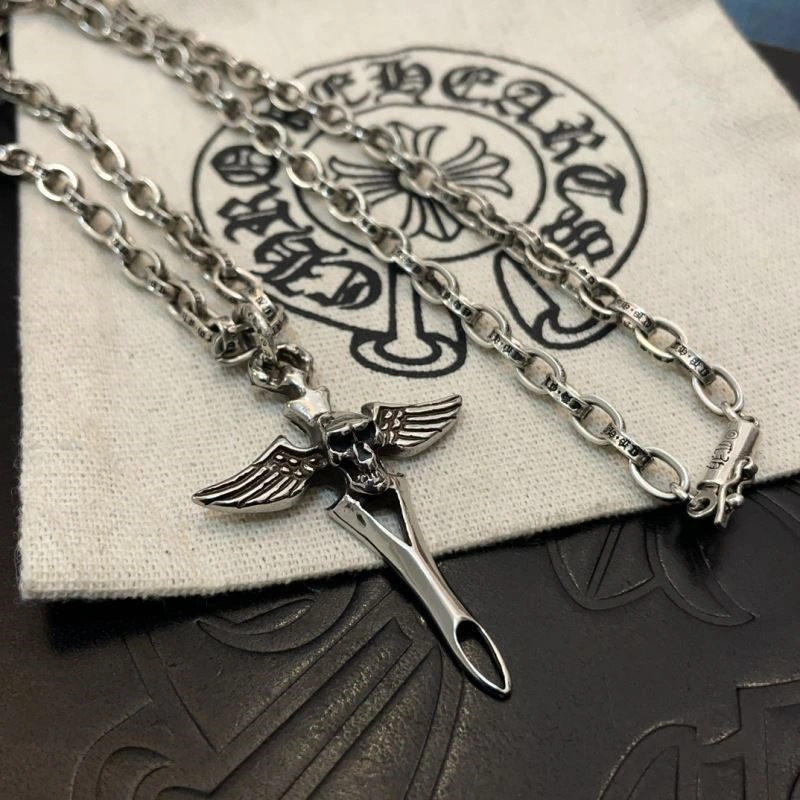Soft Chrome Hearts Necklaces 238526
