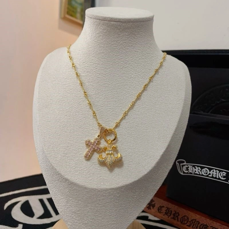 Vibrant Chrome Hearts Necklaces 238504