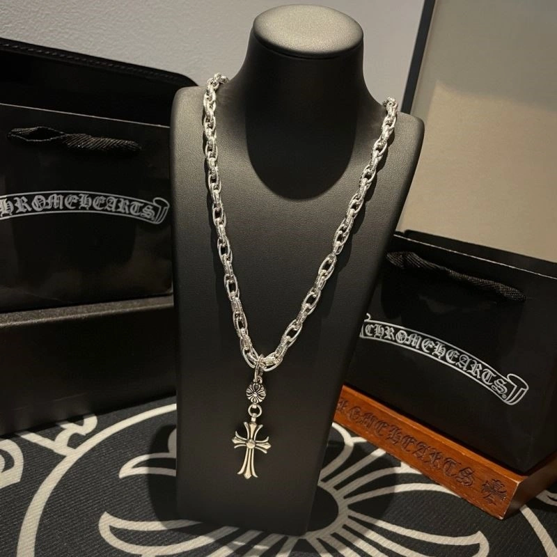 Snug Chrome Hearts Necklaces 238480