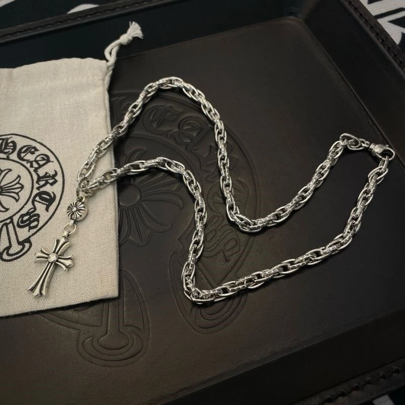 Snug Chrome Hearts Necklaces 238480