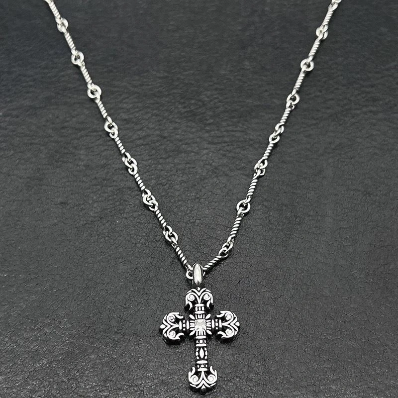 Youthful Chrome Hearts Necklaces 238462