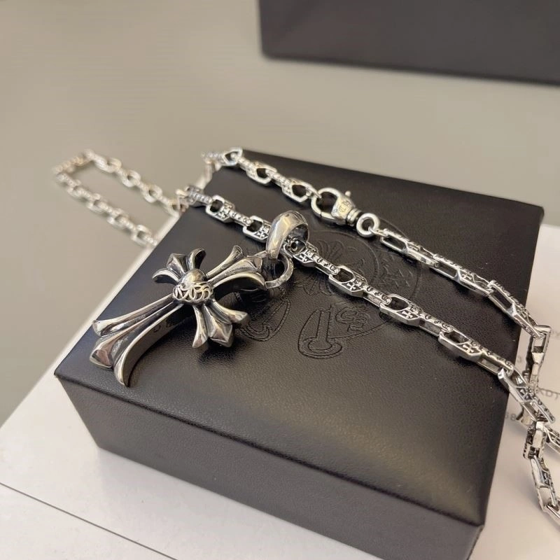 Efficient Chrome Hearts Necklaces 238478