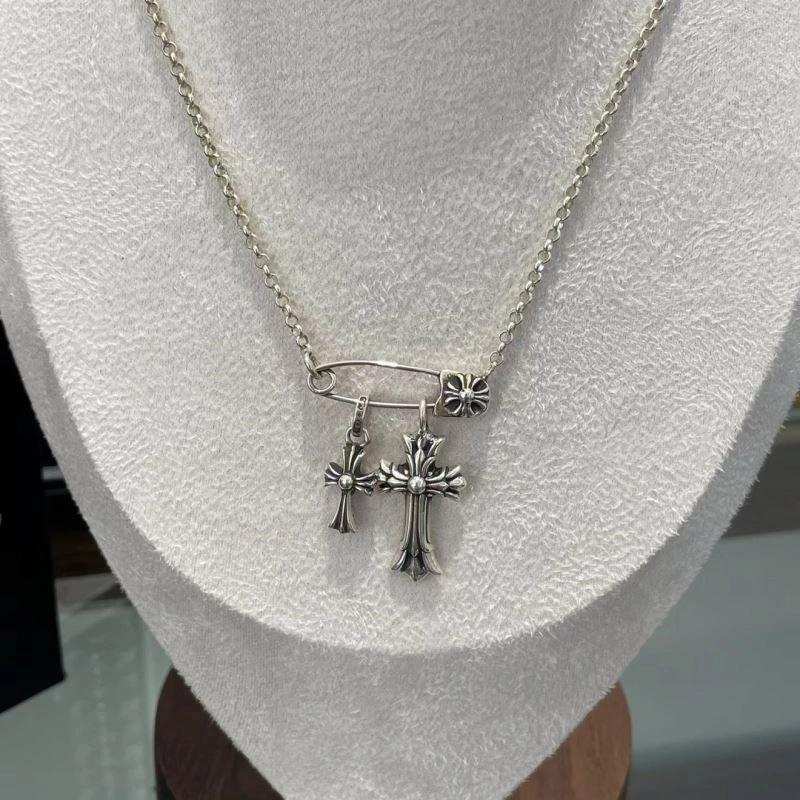 Vibrant Chrome Hearts Necklaces 238445
