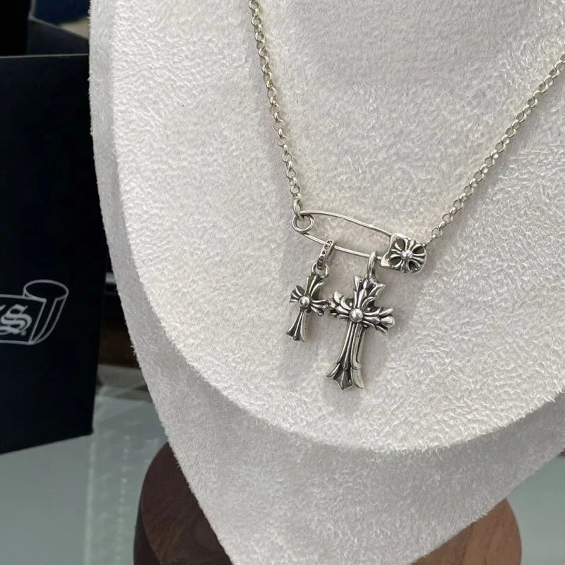 Vibrant Chrome Hearts Necklaces 238445