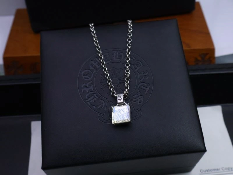Trendsetting Chrome Hearts Necklaces 238429