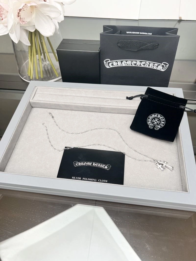 SoftTouch Chrome Hearts Necklaces 238422