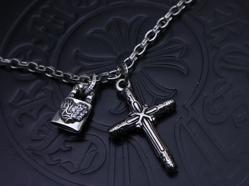 EyeCatching Chrome Hearts Necklaces 238014