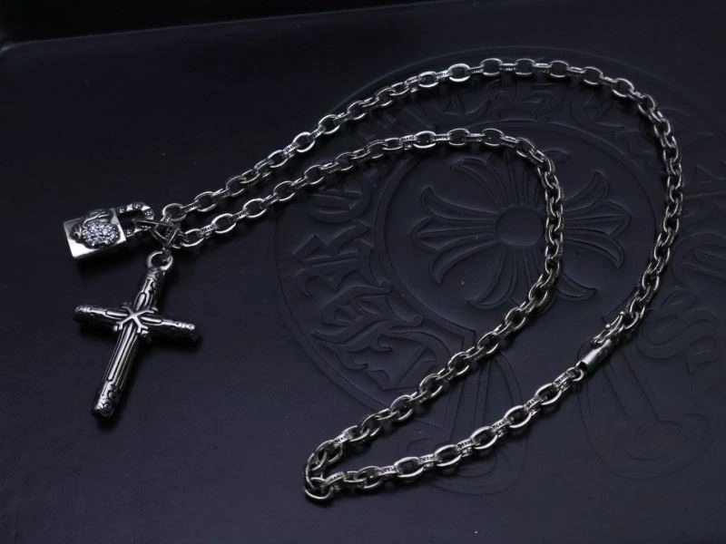 EyeCatching Chrome Hearts Necklaces 238014