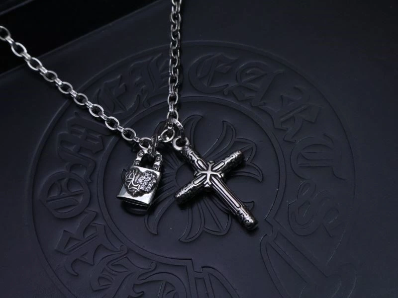 EyeCatching Chrome Hearts Necklaces 238014
