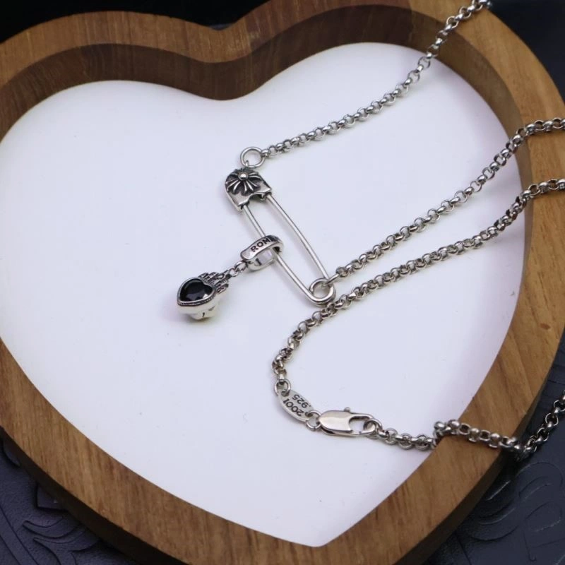 Snug Chrome Hearts Necklaces 238006