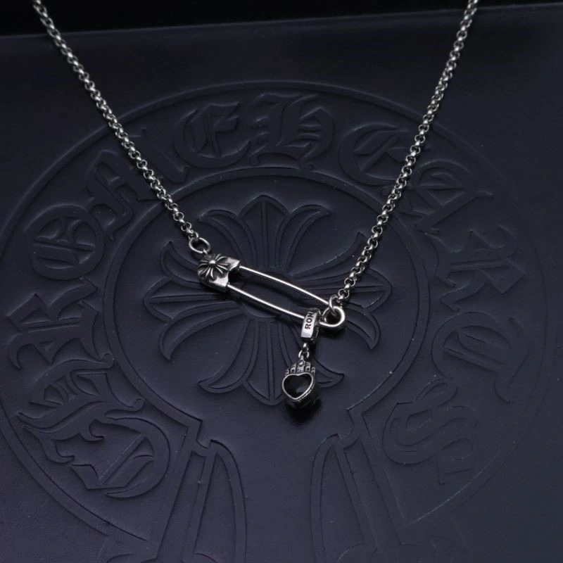 Snug Chrome Hearts Necklaces 238006