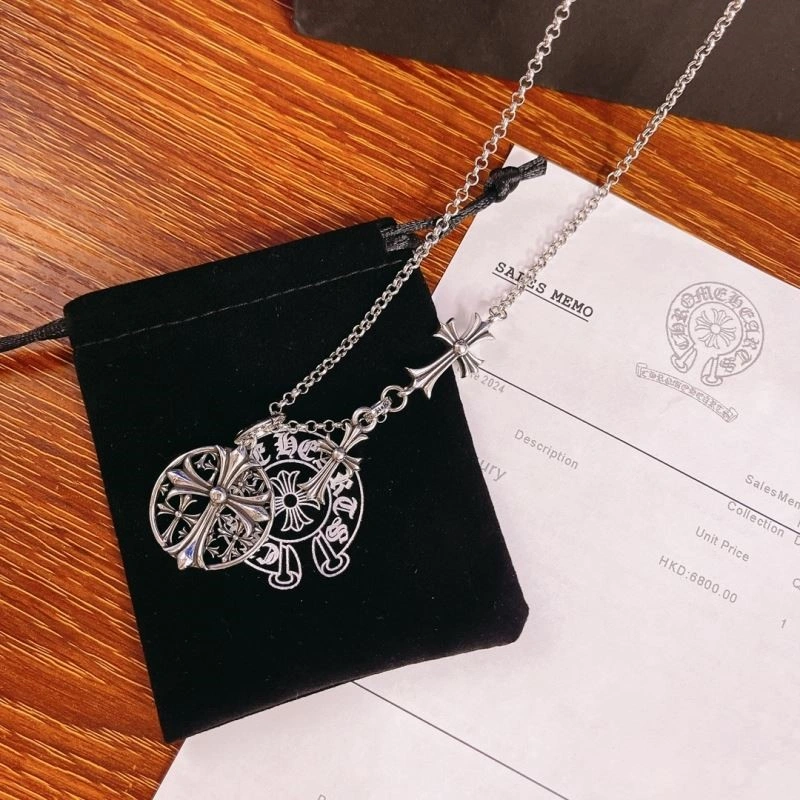 Effortless Chrome Hearts Necklaces 238054