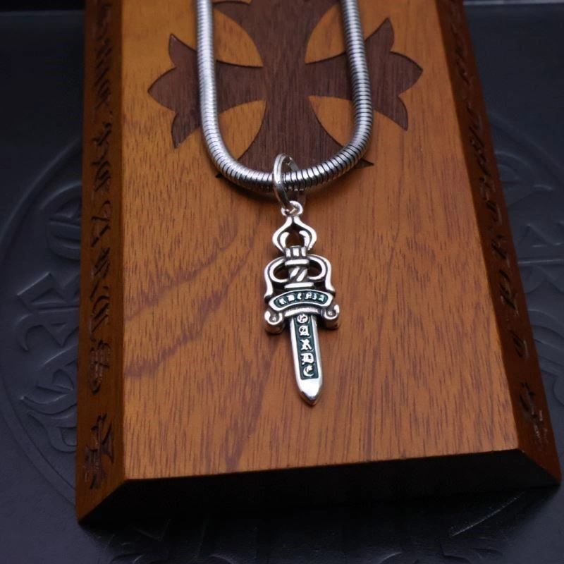 Sleek Chrome Hearts Necklaces 237948