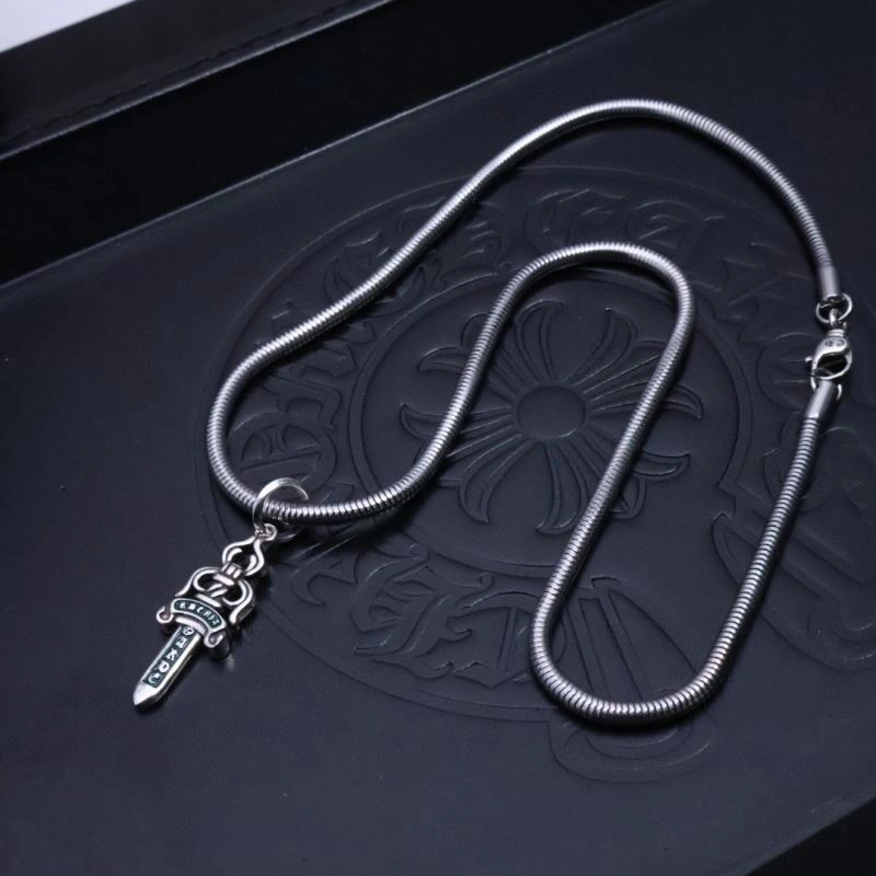 Sleek Chrome Hearts Necklaces 237948