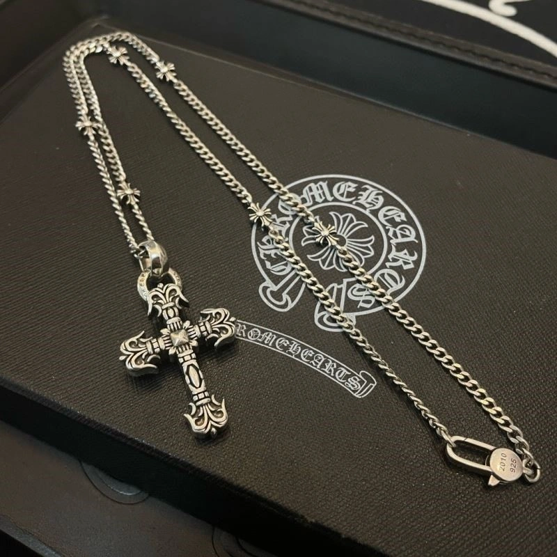 MoistureWicking Chrome Hearts Necklaces 237947