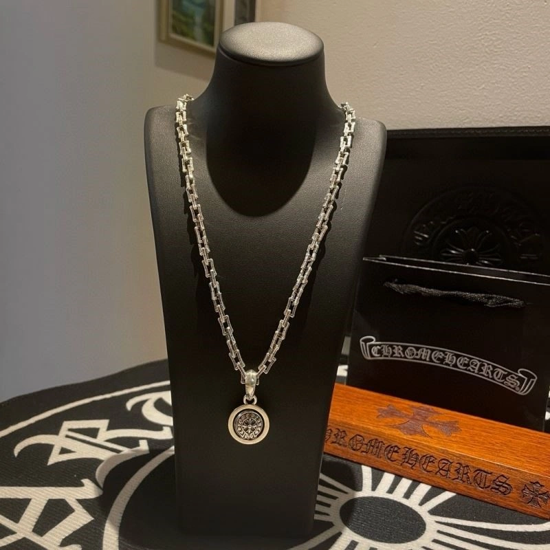 Resilient Chrome Hearts Necklaces 237923