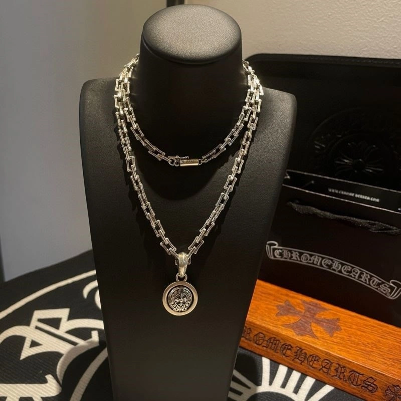 Resilient Chrome Hearts Necklaces 237923