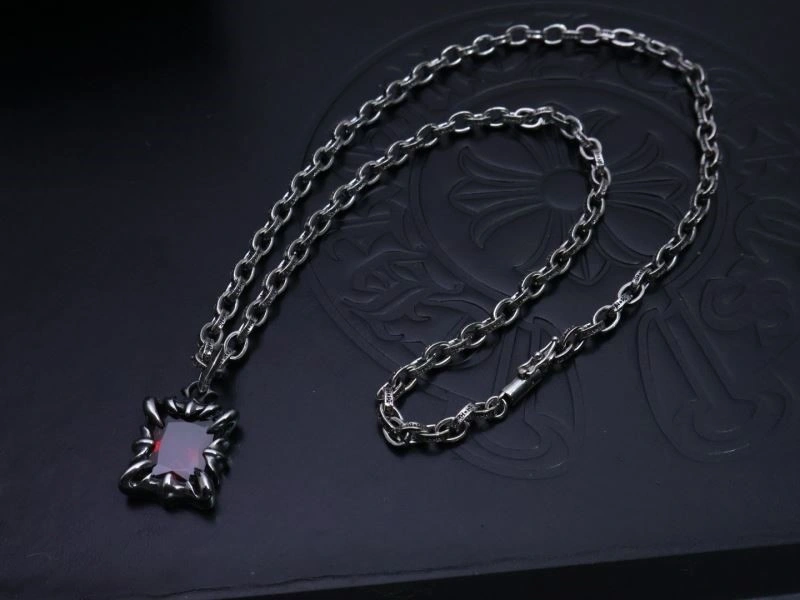 MoistureWicking Chrome Hearts Necklaces 237917